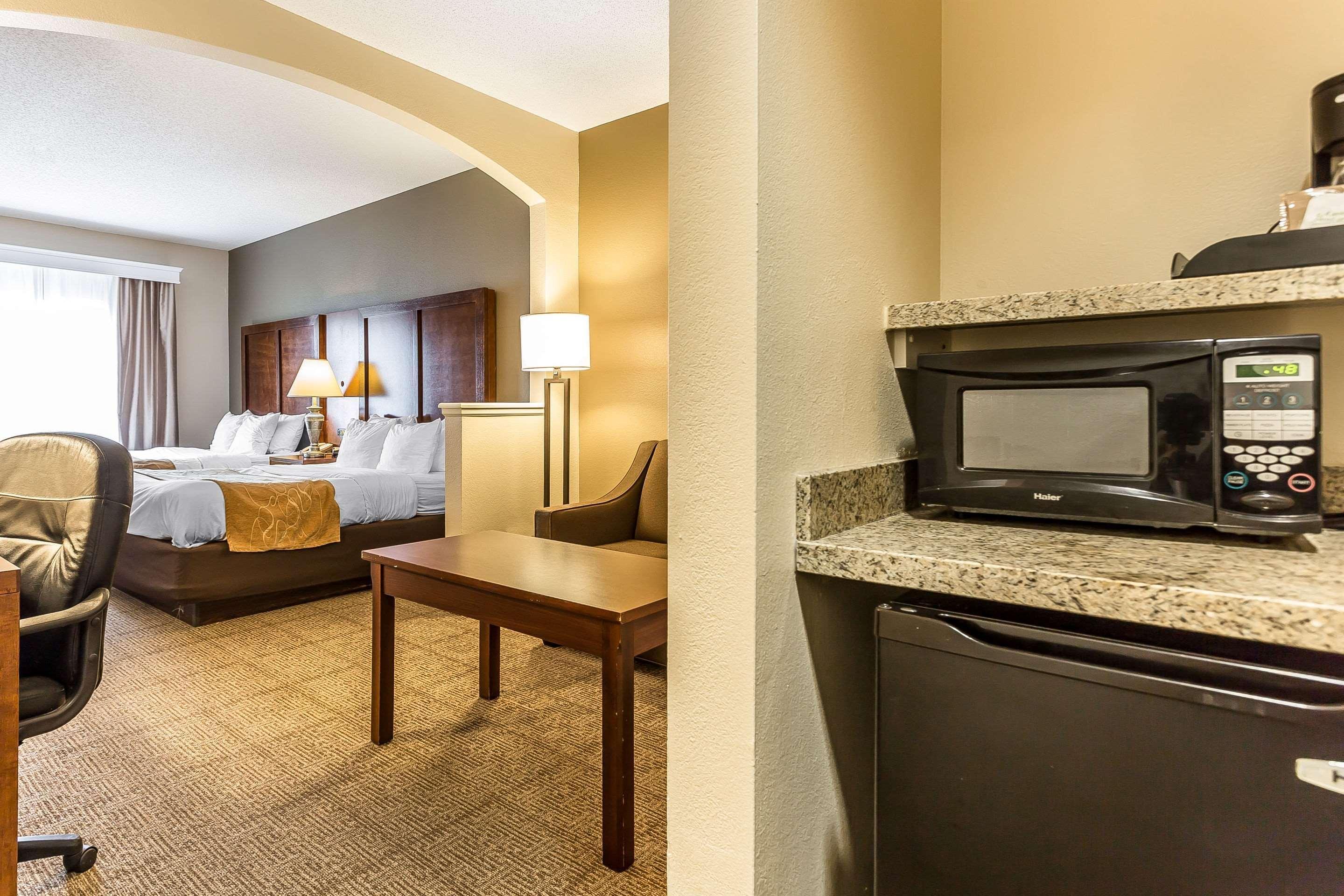 Comfort Suites Myrtle Beach Central Екстер'єр фото