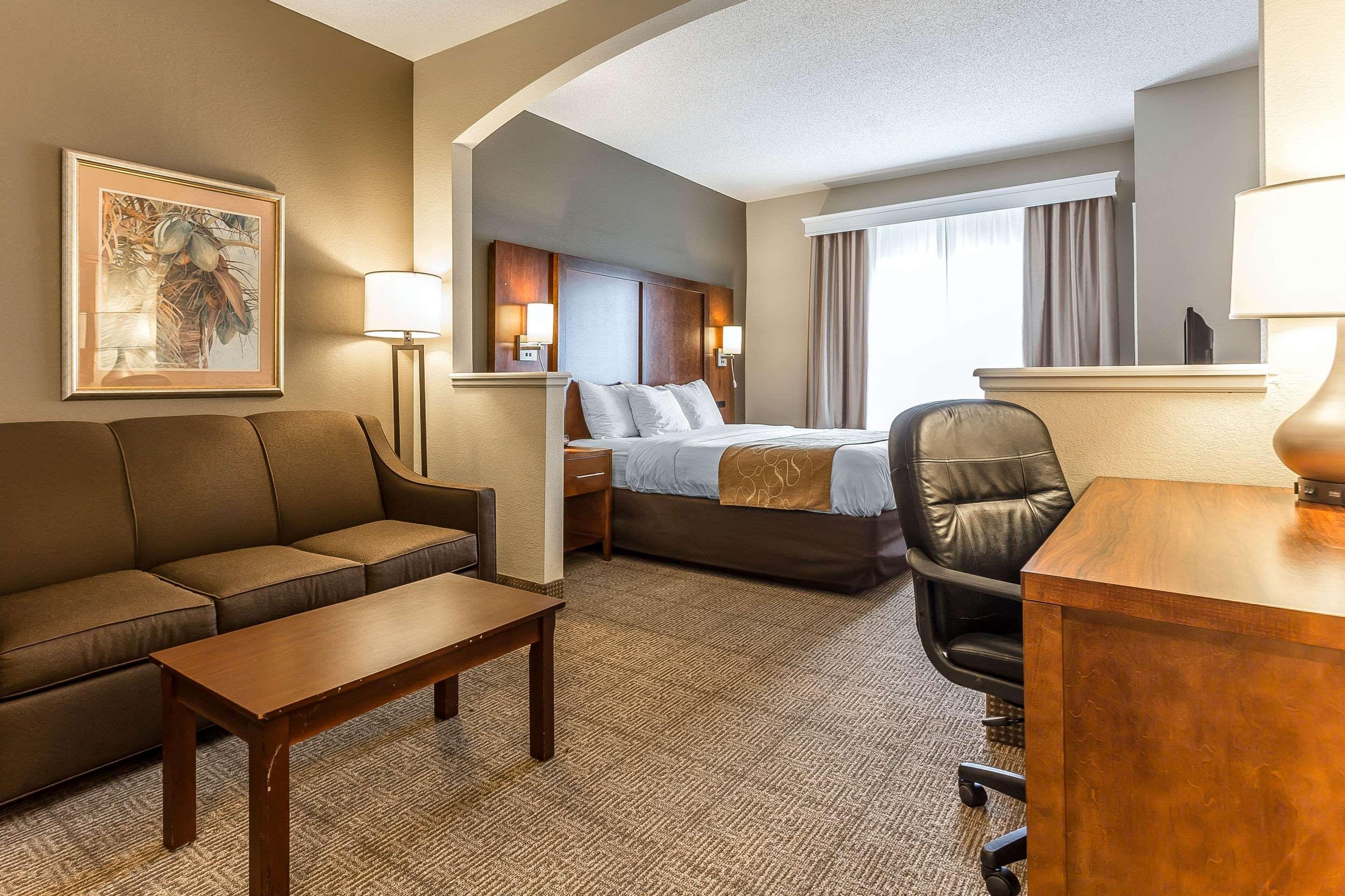 Comfort Suites Myrtle Beach Central Екстер'єр фото